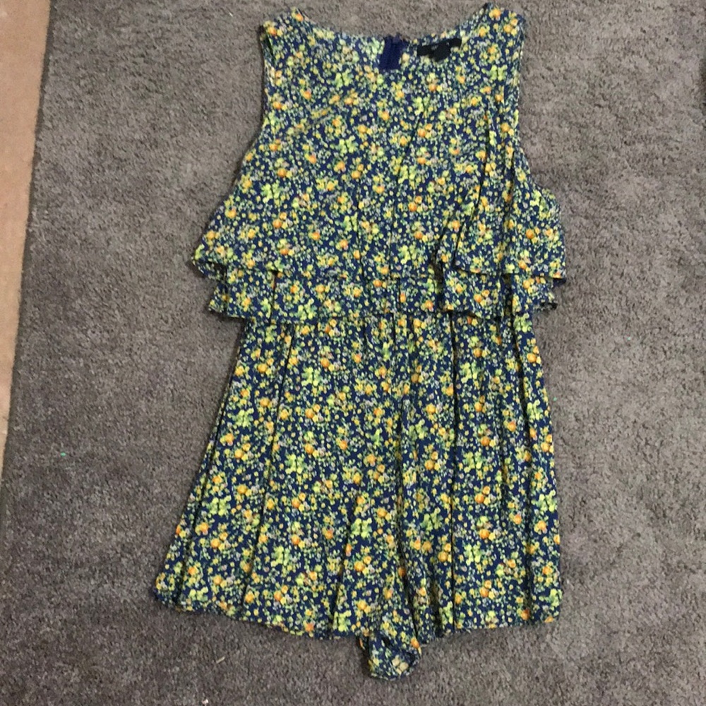 Romper.
